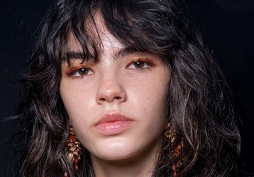 Los mejores sueros iluminadores para un rostro joven y resplandeciente